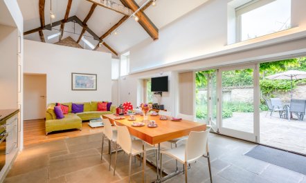 3 Bed in Middleton 1