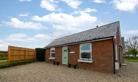 3 Bed in Knodishall 1