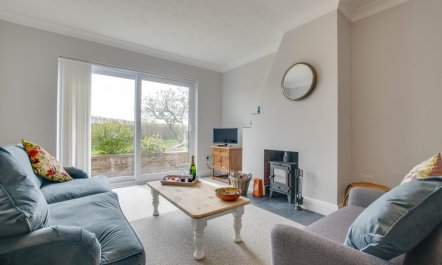 3 Bed in Knodishall 2