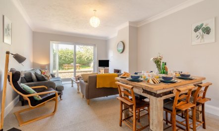 3 Bed in Knodishall 2