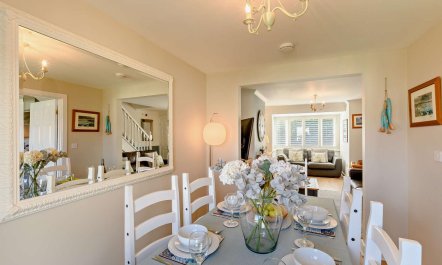 4 Bed in Seahouses 7