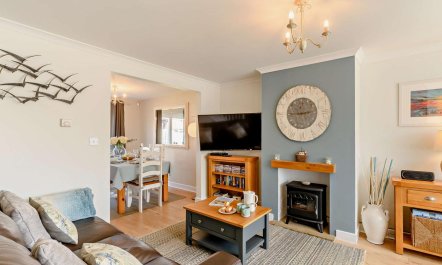 4 Bed in Seahouses 4