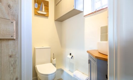 2 Bed in Cley 9