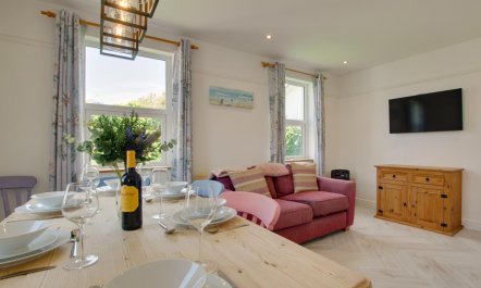 4 Bed in St. Merryn 5