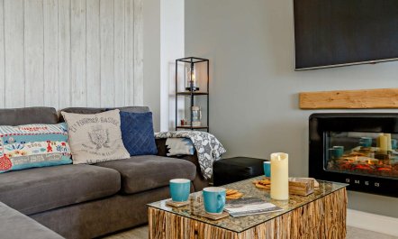 3 Bed in Seahouses 2