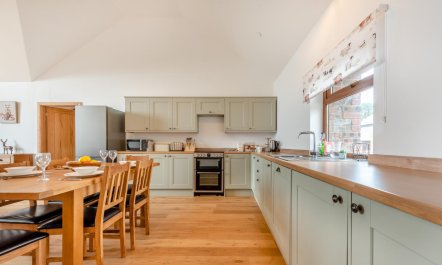 2 Bed in Llangadog 5