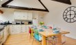 5 Bed in Docking 4
