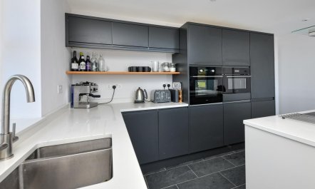 4 Bed in Aberdaron 7