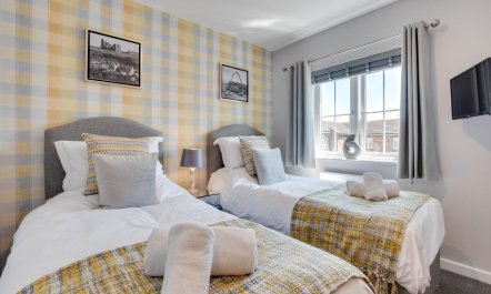 2 Bed in Whitby 8