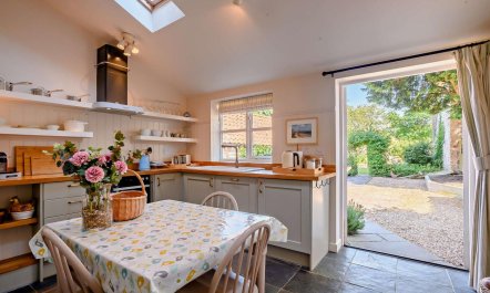 2 Bed in Southrepps 1