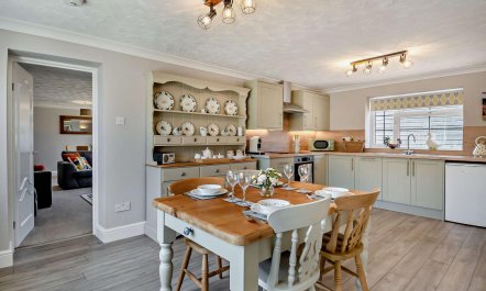 2 Bed in Gimingham 2