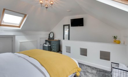 3 Bed in Whitby 5