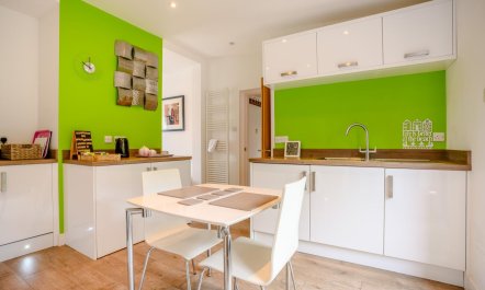 1 Bed in Swanage 2