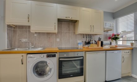 2 Bed in Mawgan Porth 7