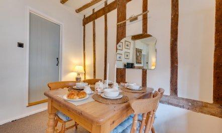 2 Bed in Lavenham 7