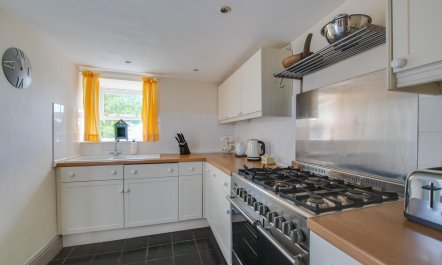 4 Bed in New Quay 5