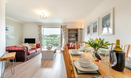 3 Bed in Broad Haven 6