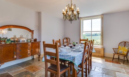 3 Bed in Sutton Scarsdale 6