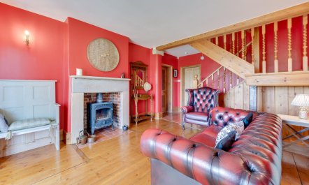 3 Bed in Sutton Scarsdale 9