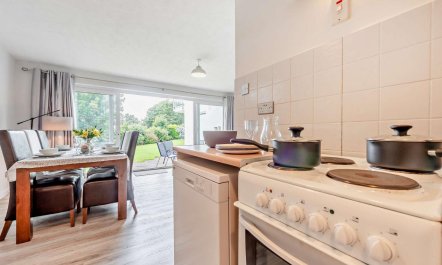 2 Bed in Saundersfoot 6