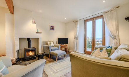 2 Bed in Lanteglos 1