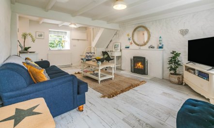 2 Bed in St. Ives 1