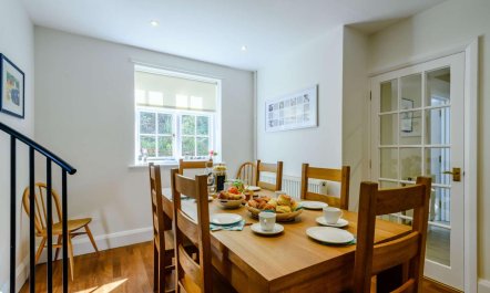 4 Bed in West Runton 5