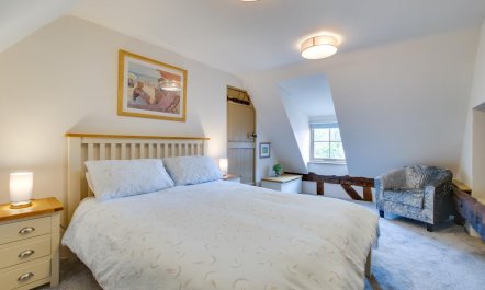 2 Bed in Bramfield 7