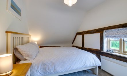 2 Bed in Bramfield 9