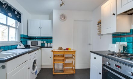 3 Bed in St. Ives 3