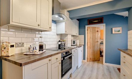 2 Bed in Overstrand 1