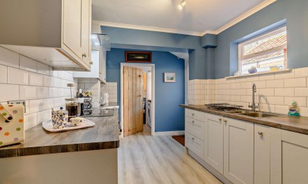 2 Bed in Overstrand 4