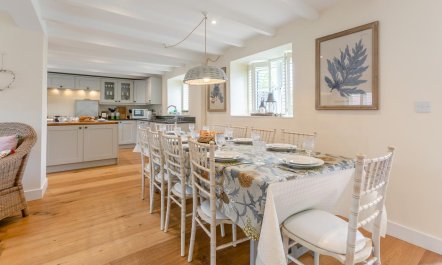 4 Bed in West Down 2