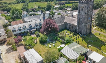 4 Bed in West Down 7