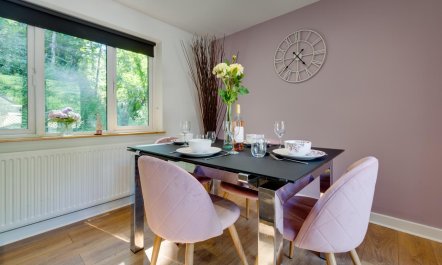 1 Bed in Carmarthen 3