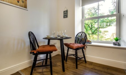 1 Bed in Betws-y-Coed 9