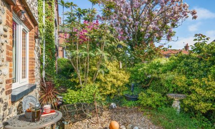 4 Bed in East Runton 8