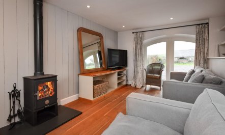 4 Bed in Aberdaron 5