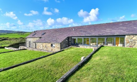 4 Bed in Aberdaron