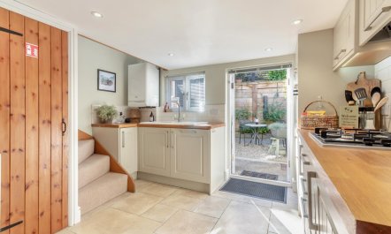 1 Bed in Woodbridge 5