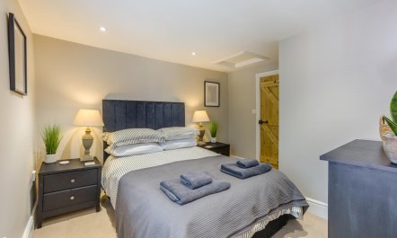 1 Bed in Woodbridge 2