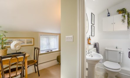 1 Bed in Woodbridge 9