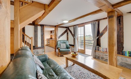 2 Bed in Y Drenewydd 7