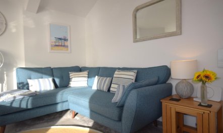 2 Bed in Torquay 4