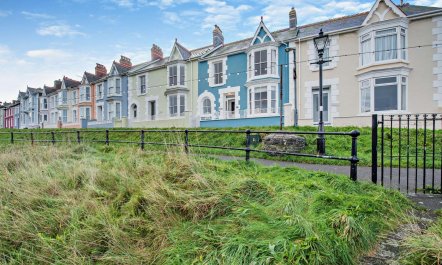 3 Bed in Aberaeron 1