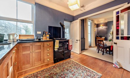 3 Bed in Aberaeron 3