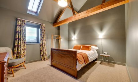 7 Bed in Holme-on-Spalding-Moor 8