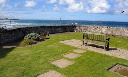 2 Bed in Seahouses 2