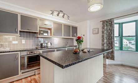 2 Bed in Broad Haven 6