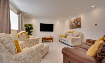 4 Bed in Aberystwyth 4